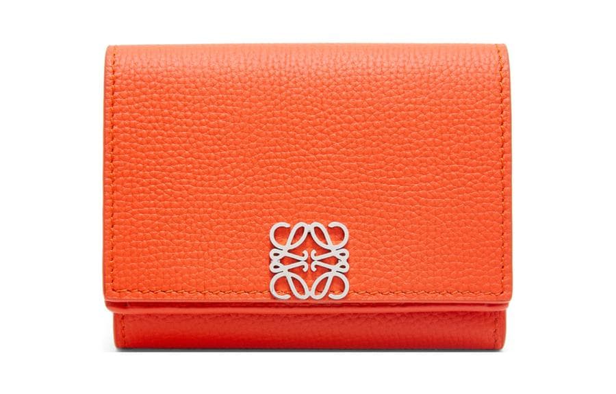 LOEWE Anagram Logo