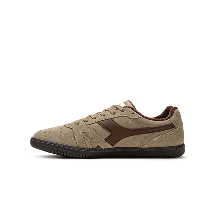 Diadora Saunter