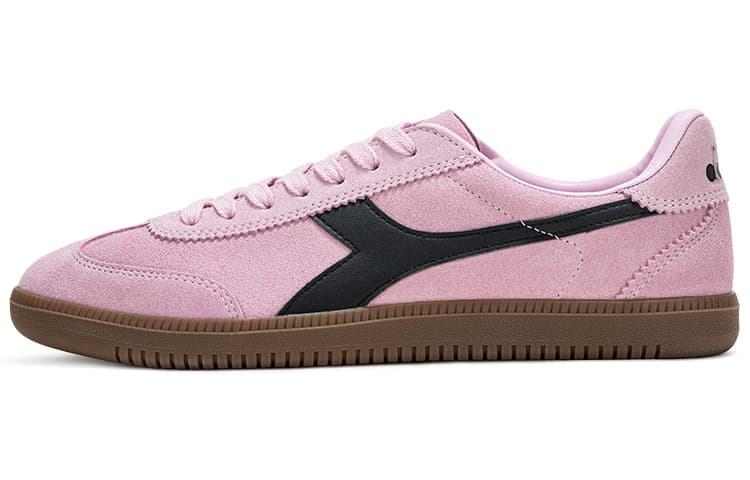 Diadora