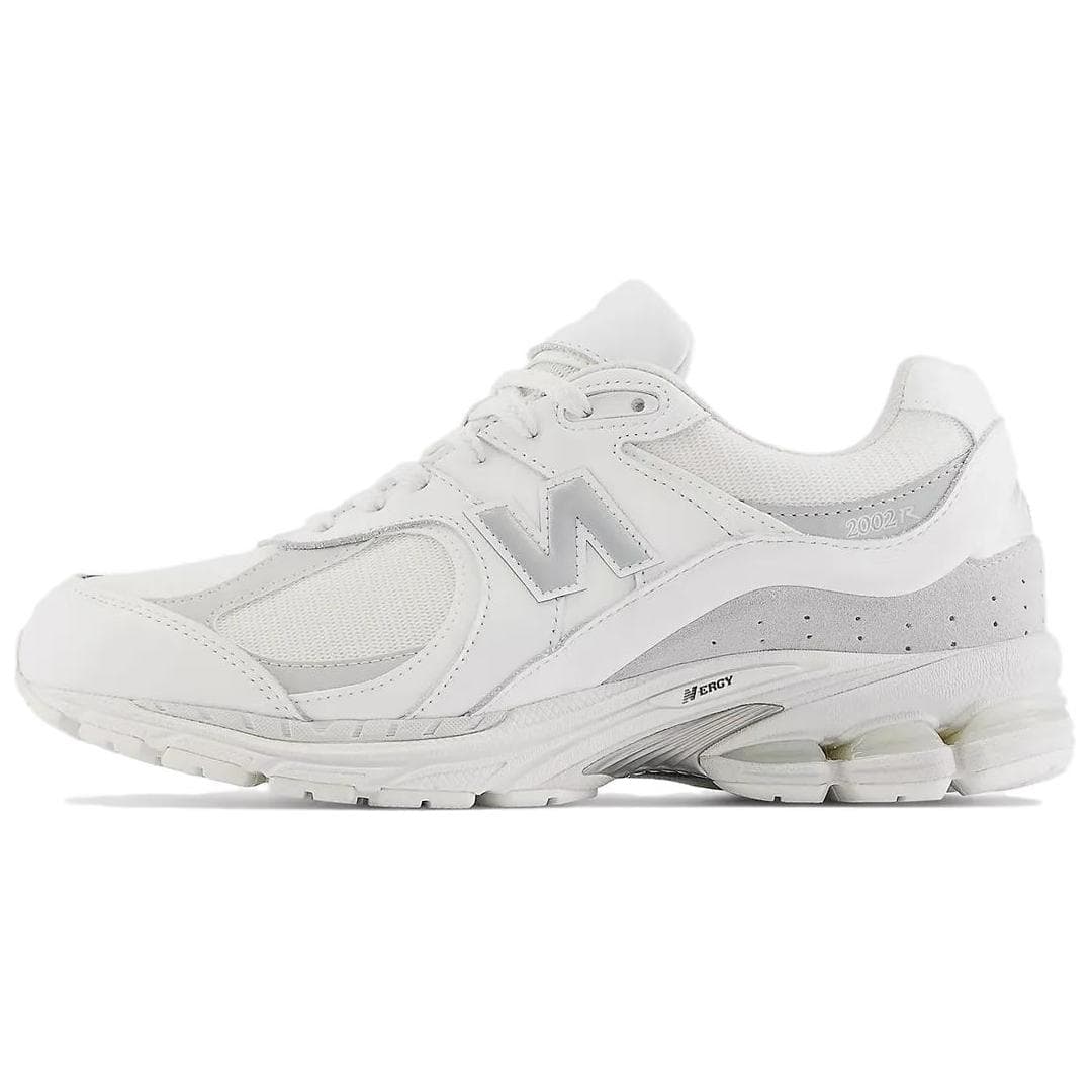 New Balance 2002R Gore-Tex