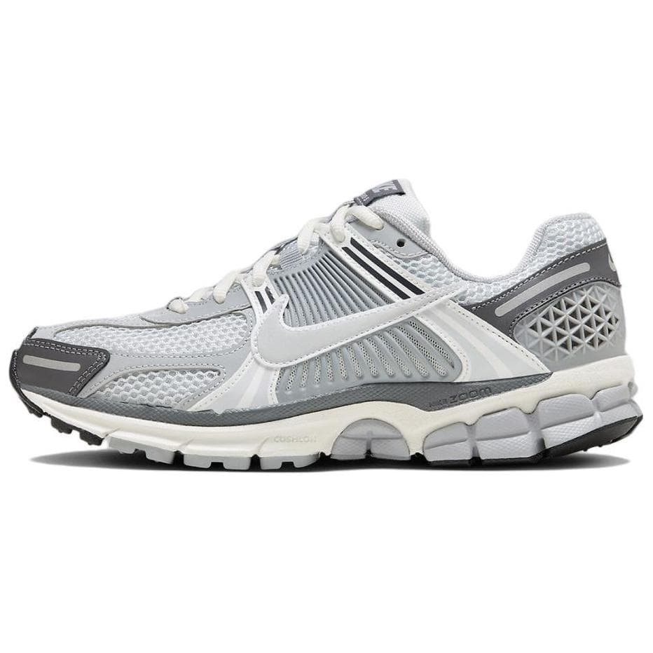 Nike Air Zoom Vomero 5 Beige
