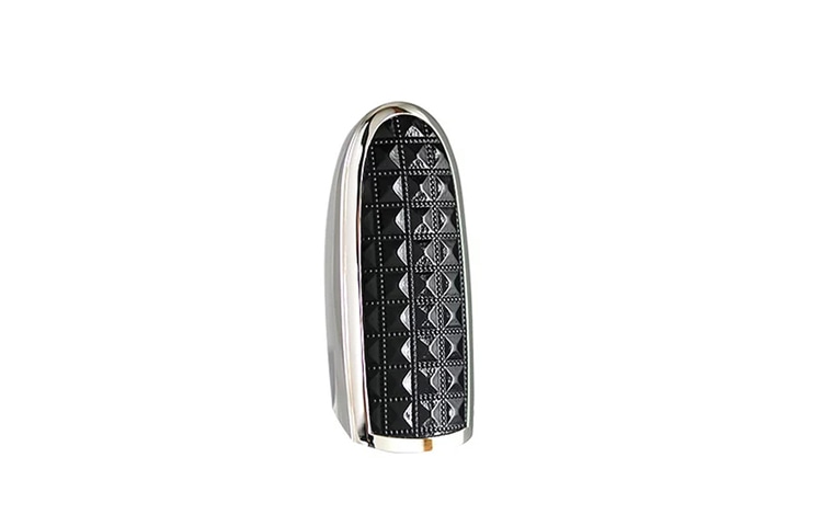 GUERLAIN/娇兰 娇兰 臻彩璀璨鎏金黑色唇膏壳