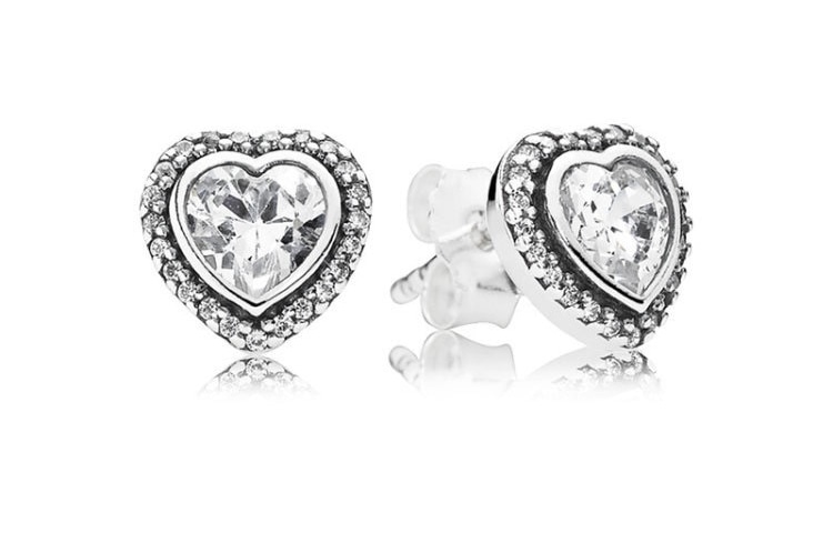 Pandora/潘多拉 Pandora Heart Stud Earrings 925 Silver