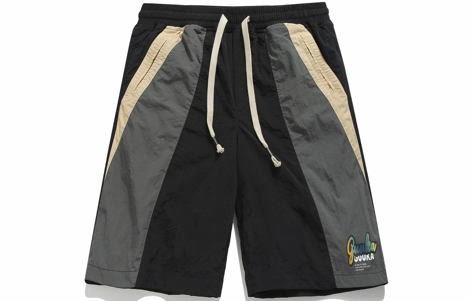 Guuka Shorts Black
