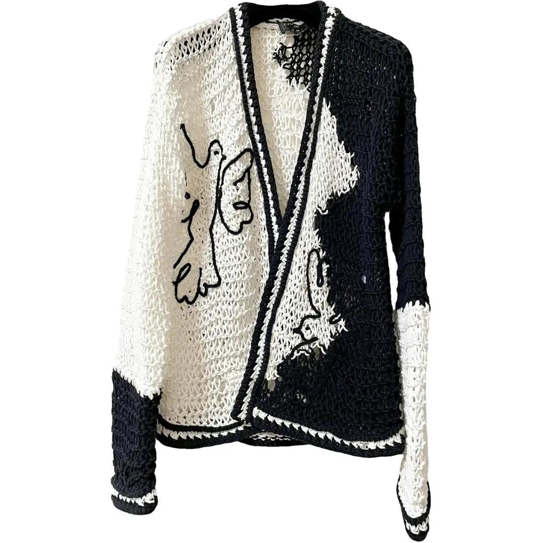 CHANEL V