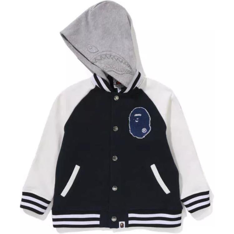 A BATHING APE