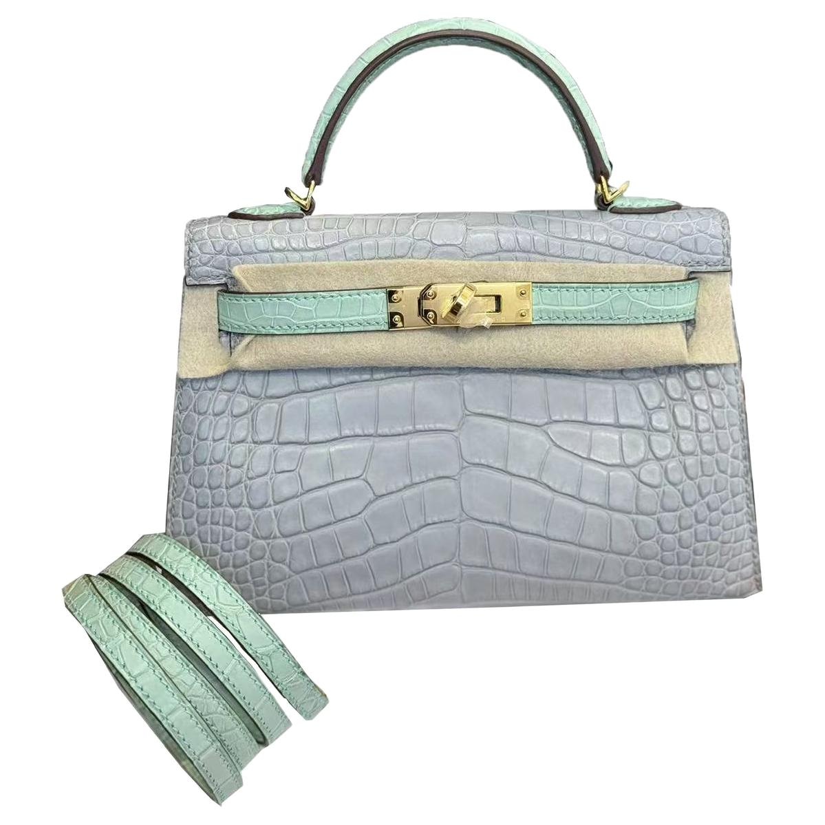 HERMES/爱马仕 Hermes Mini Kelly 2 Gold Buckle Matte Crocodile Pearl Gray Mint Green