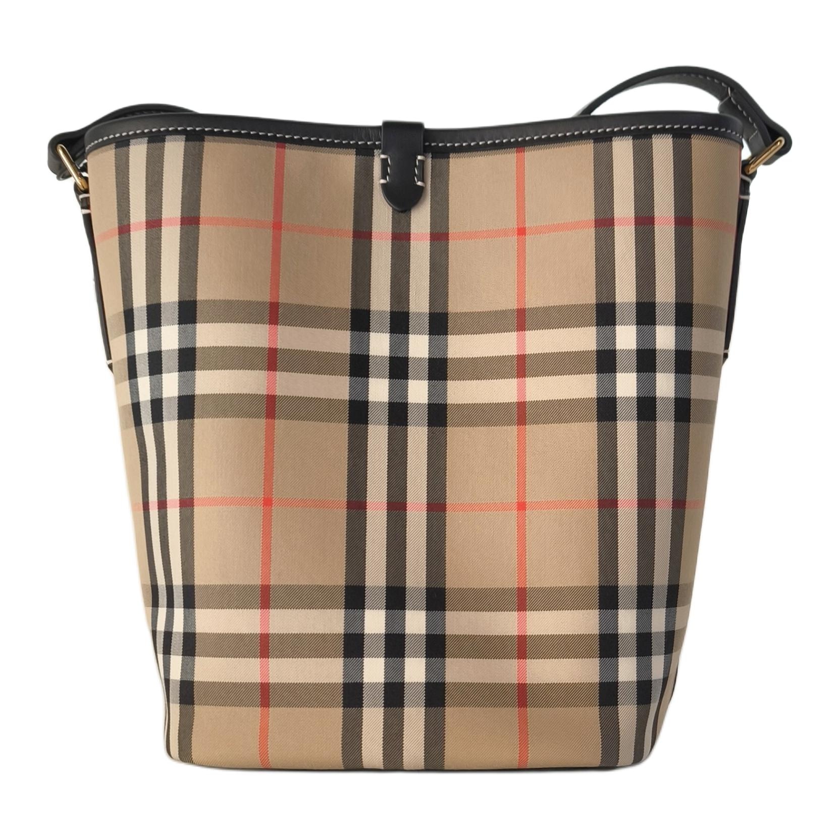 Burberry Bucket Bag Beige