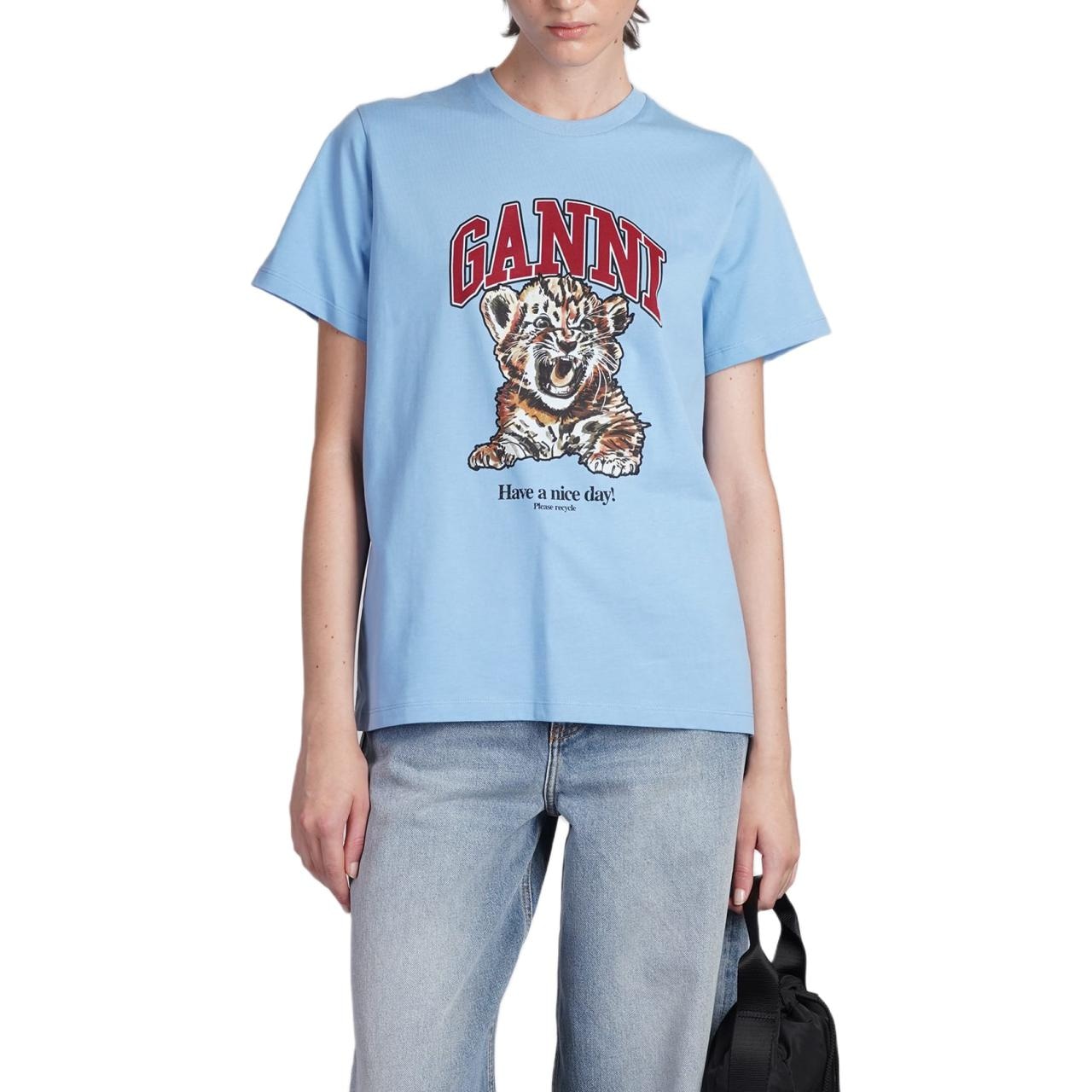 GANNI T