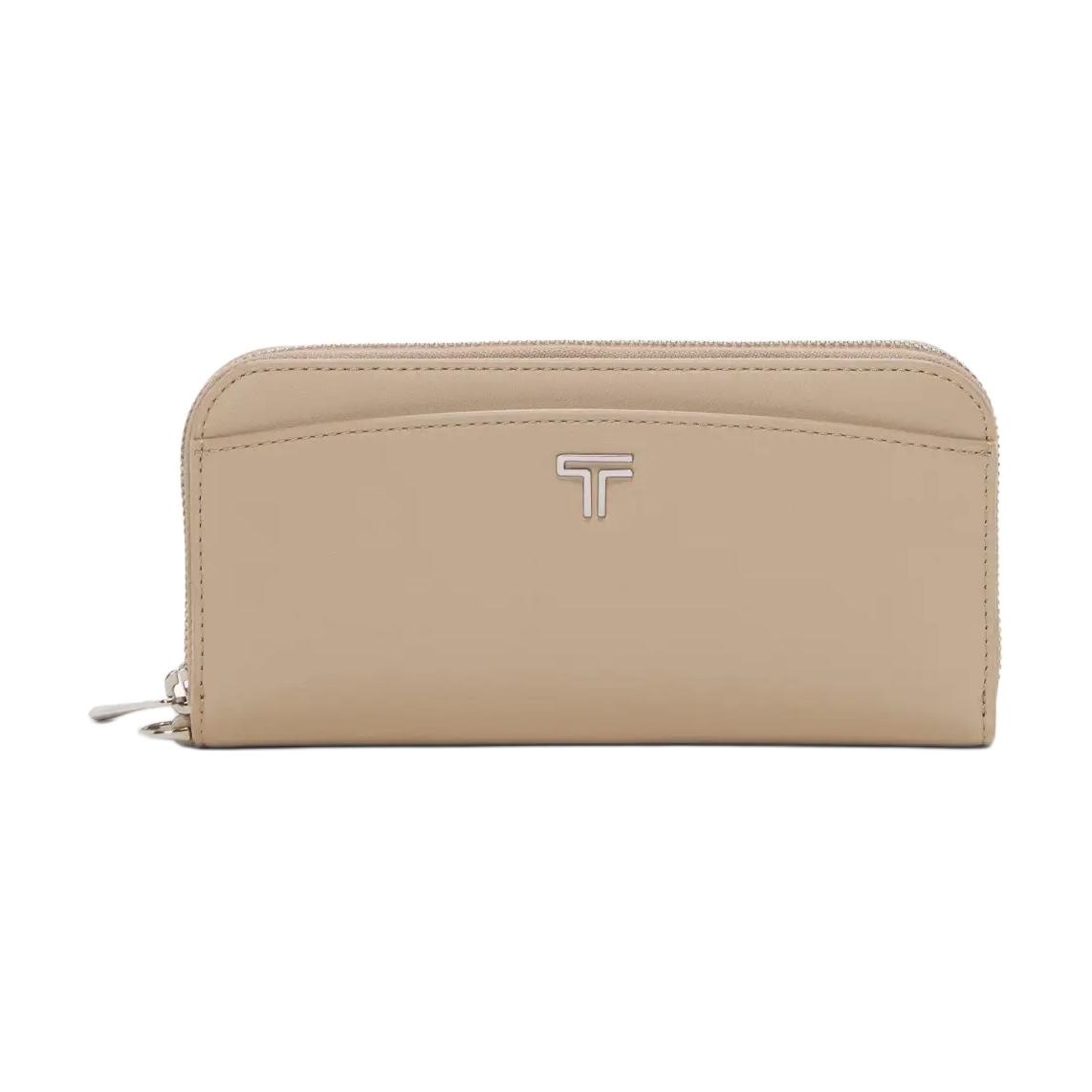 TUMI