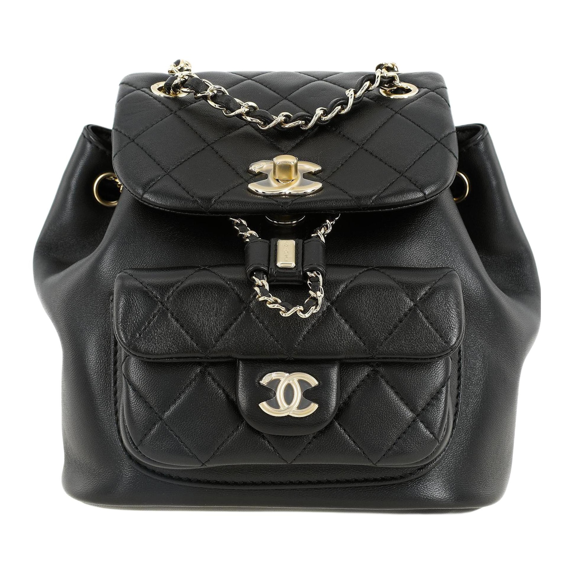 CHANEL Duma