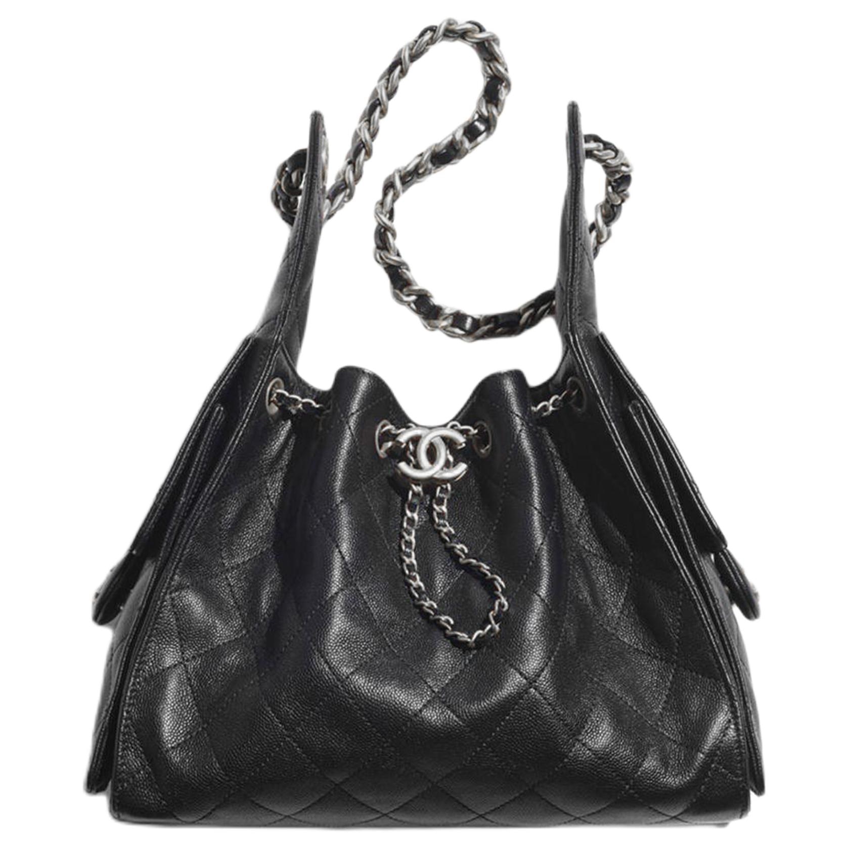 CHANEL 25Bag 26C C Logo