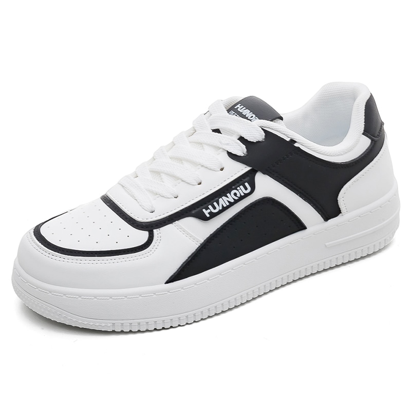 环球 HUANQIU HUANQIU Low Top Sneakers White Black
