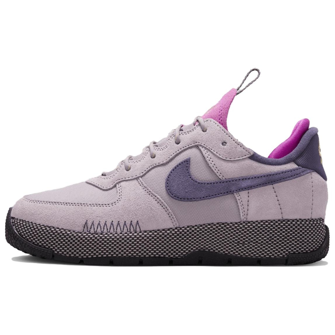 Nike Air Force 1 Wild