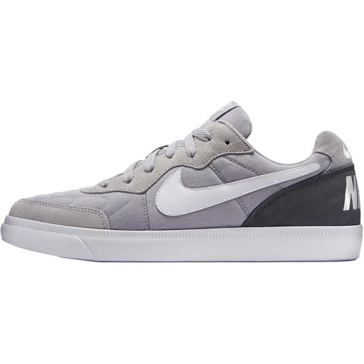 Nike Tiempo Trainer