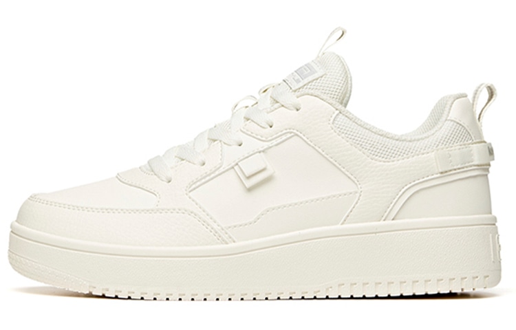 安踏 Anta Lifestyle Low-Top Sneakers Off-White