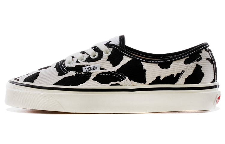 Vans Authentic 44 DX Black White