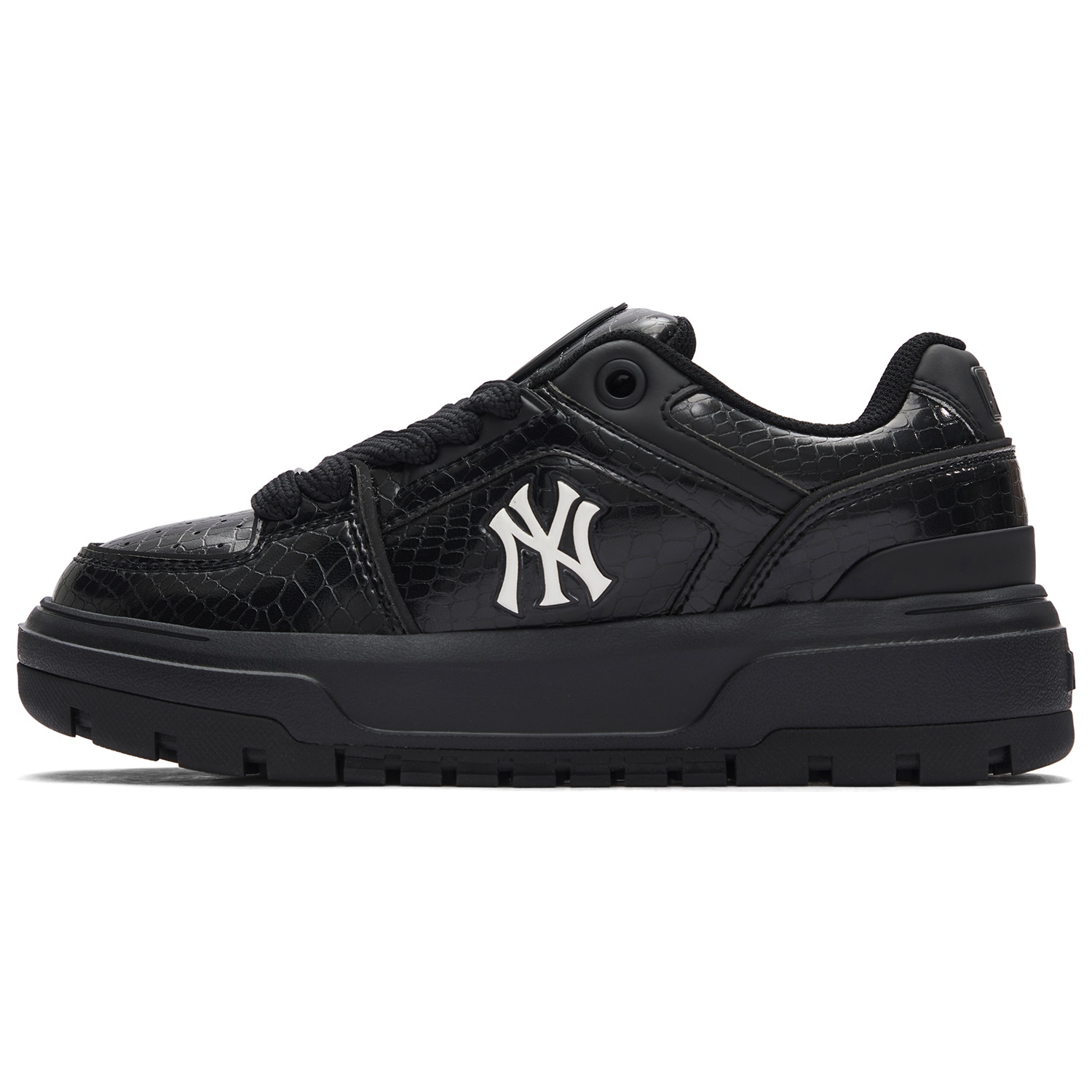 MLB New York Yankees Crocodile Pattern Sneakers