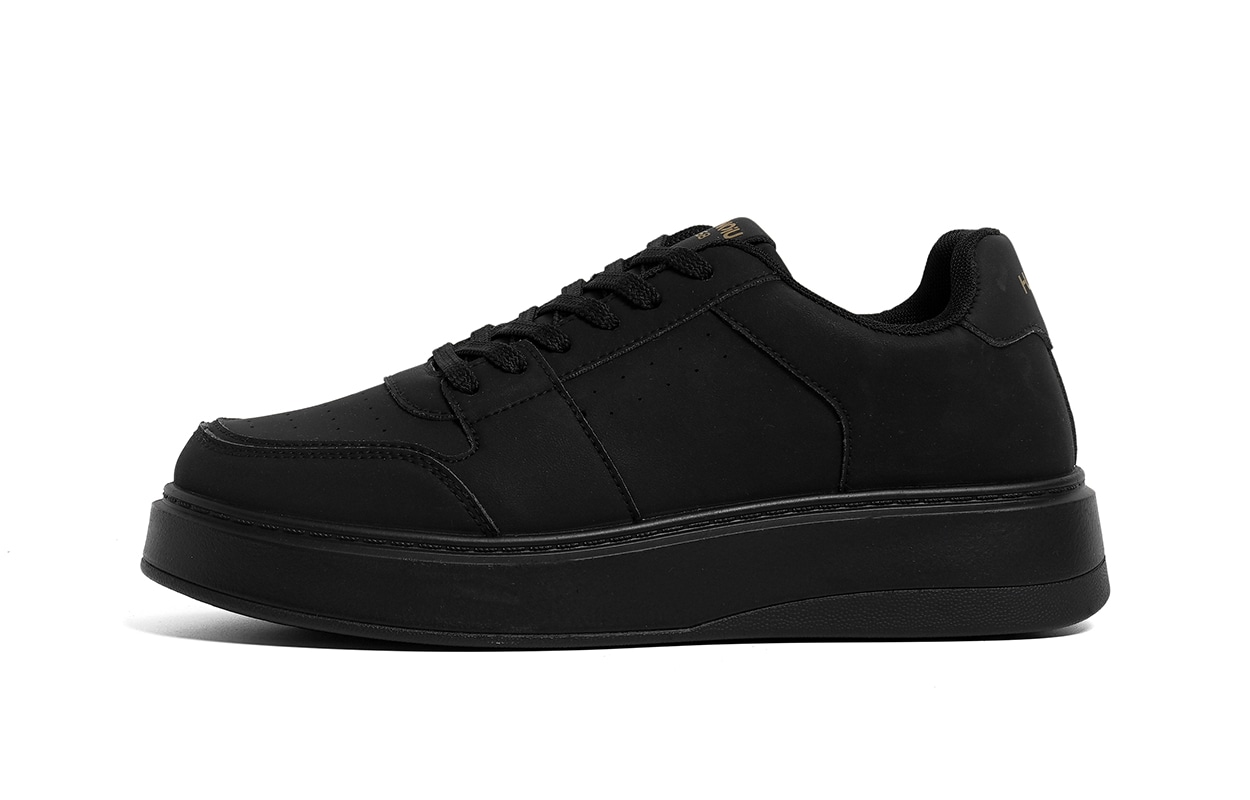环球 HUANQIU HUANQIU Thick Sole Sneakers Black