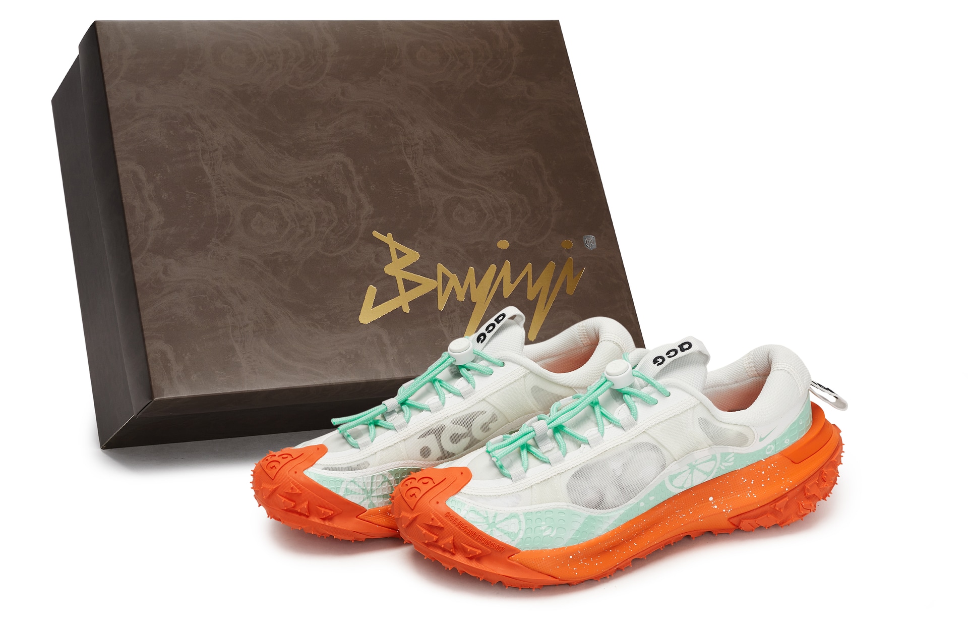 Nike ACG Mountain Fly 2