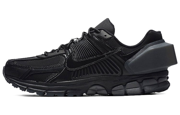 A-Cold-Wall* x Nike Zoom Vomero +5