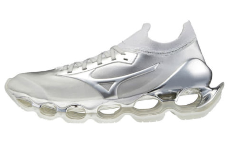 Hajime Sorayama x Mizuno Prophecy Beta Silver