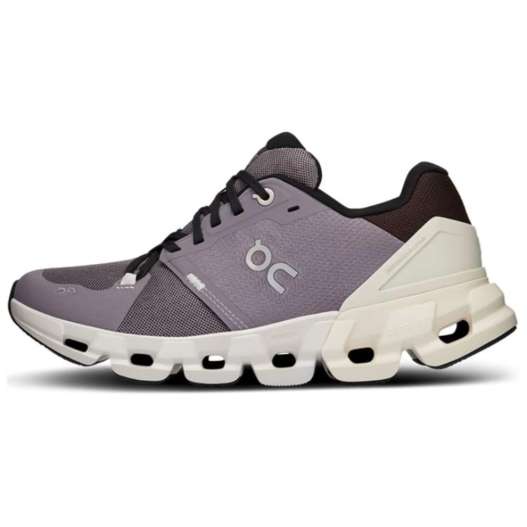 On昂跑 On Cloudflyer 4