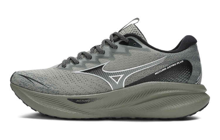 Mizuno Astro Plus