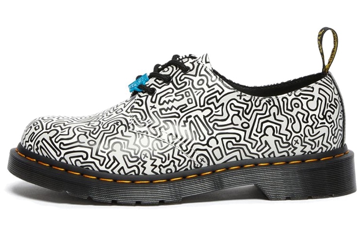 DR.MARTENS Dr. Martens