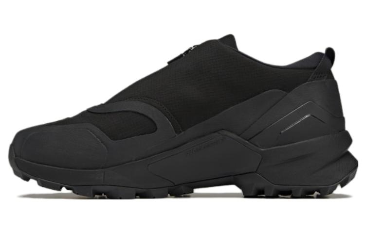 Y-3 Terrex Swift R3