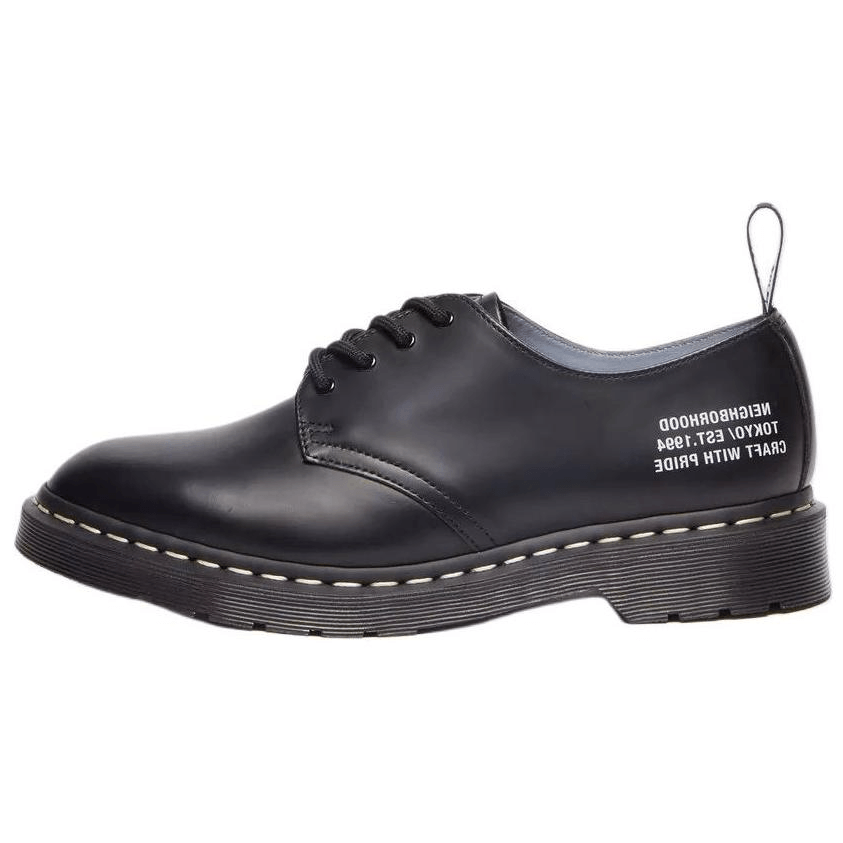 DR.MARTENS NEIGHBORHOOD x Dr. Martens Smiths