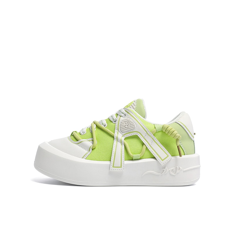 Acupuncture Low Sneakers Green