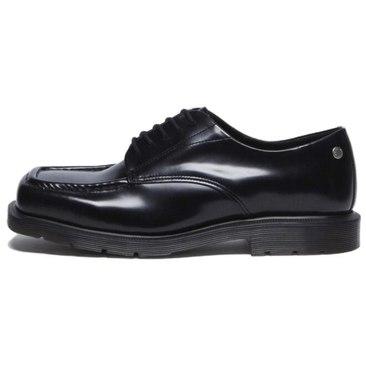 DR.MARTENS Dr. Martens
