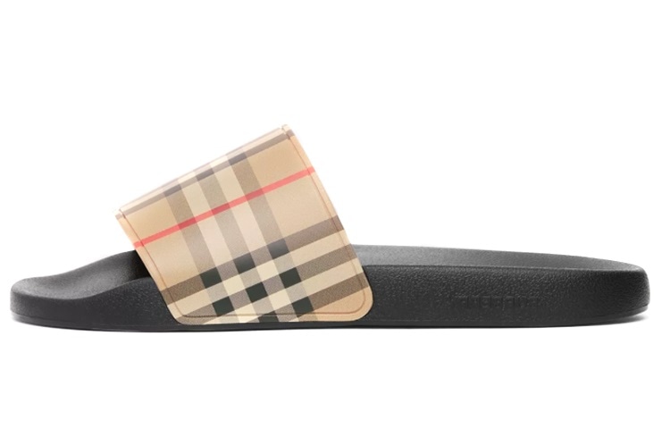 Burberry Vintage Beige Slides