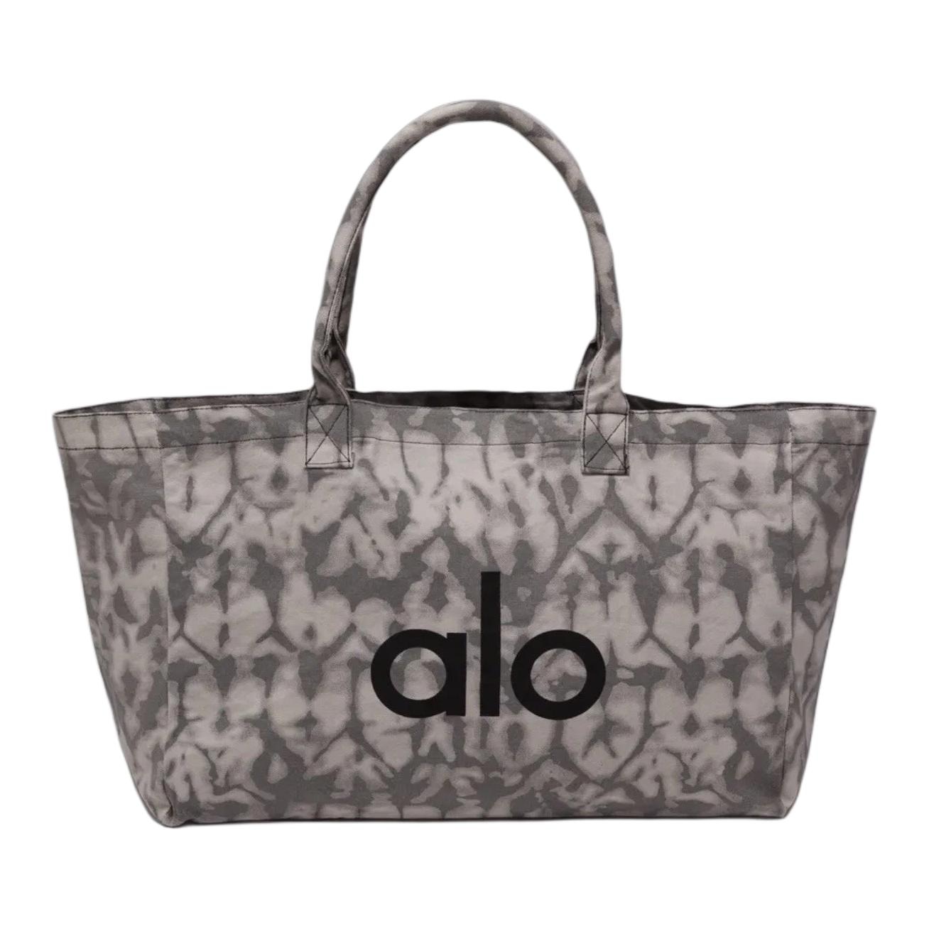 alo yoga Alo Iconic Shopper